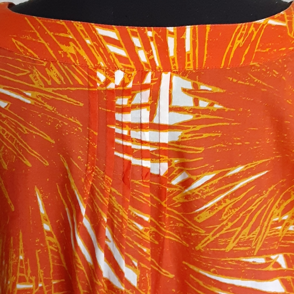 Top/Tunic - Picture 5 of 7